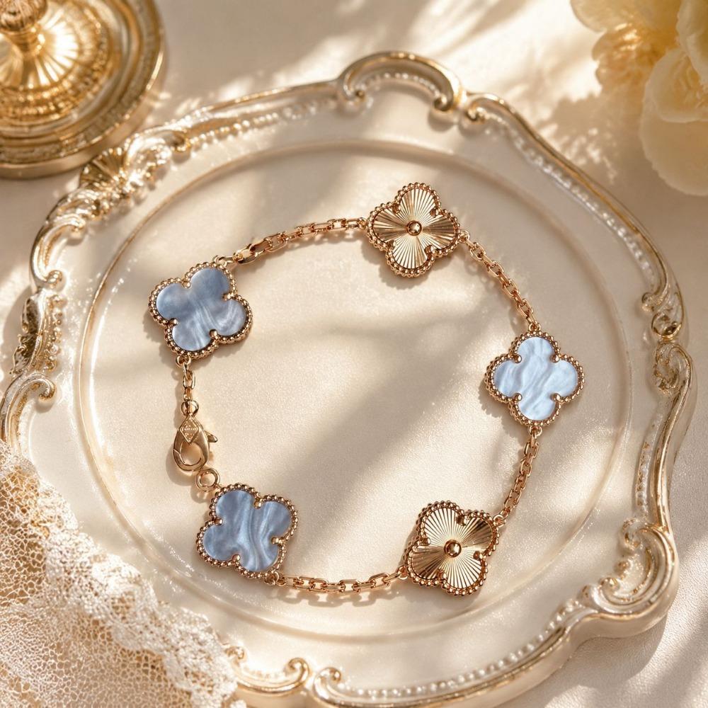 Four-leaf Clover Five-flower Bracelet for Women Accessible Luxury Style Fashioneasiest for Matchcasual Flower Bracelet
