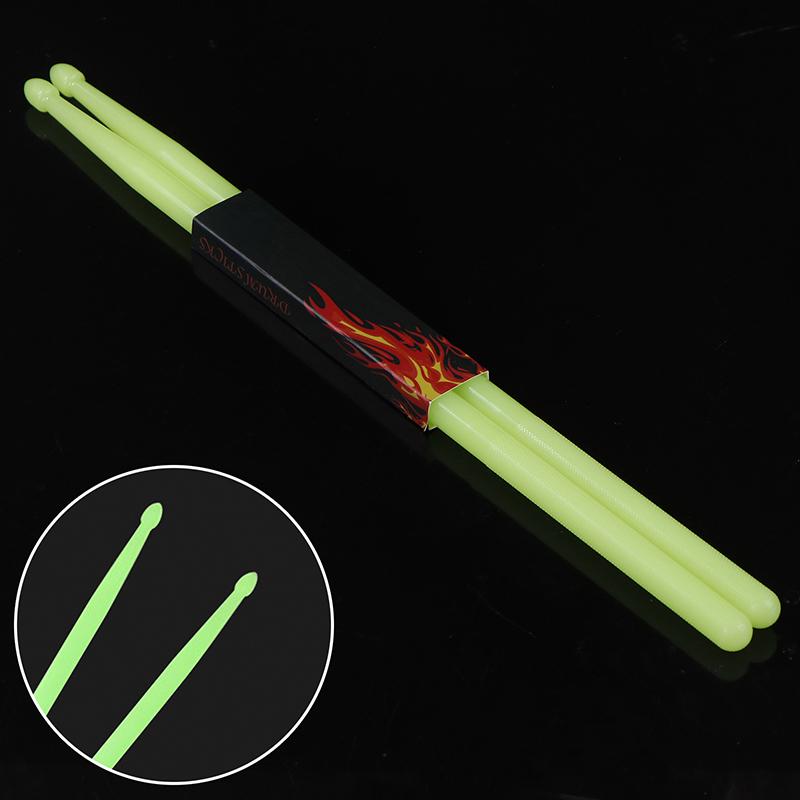

1 пара светящихся барабанных палочек, светящиеся барабанные палочки в темноте, музыкальные инструменты для выступления на сцене, флуоресцентные барабанные палочки