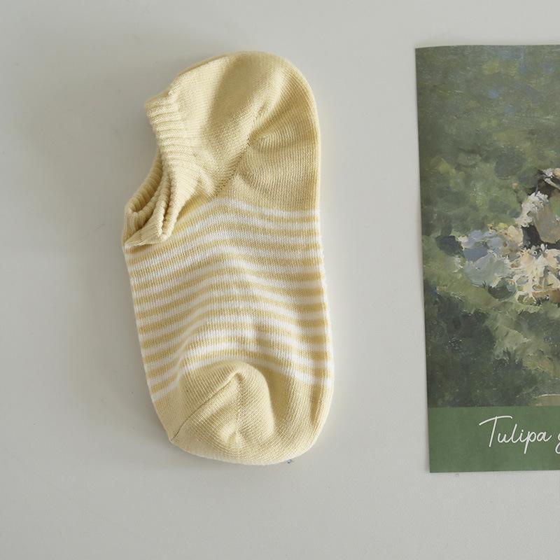 Striped Mid-Leg Socks Ceiling Xiaohongshu Exploration Store Recommended Colored Striped Mid-Length Socks Collection