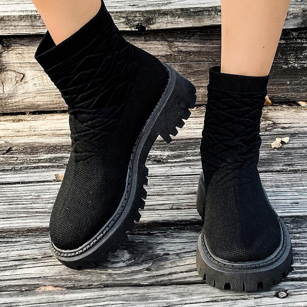 Spring Plus-size Fashion Boots Women's New Stretch Fly Knit Platform Socks Boots Casual Low-top Martin Boots