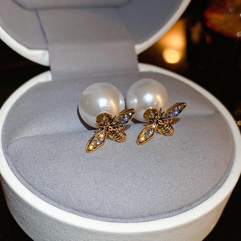 Silver Needle Zircon Flower Pearl Stud Earrings Exquisite Light Luxury High-end Earrings Niche White Versatile Earrings