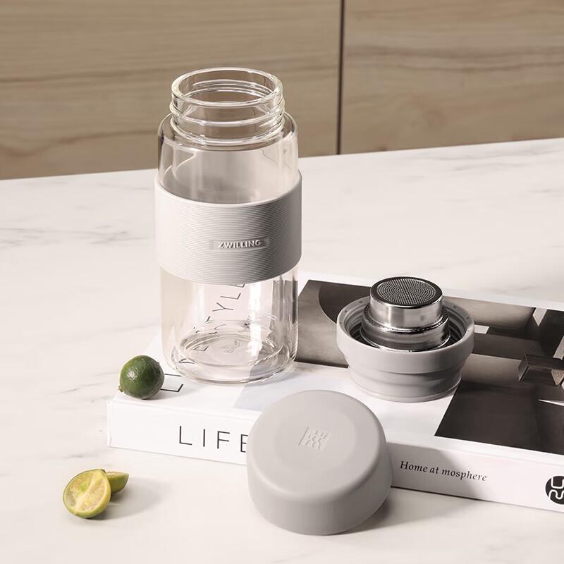 ZWILLING Lightweight Glass Tea Infuser Bottle
