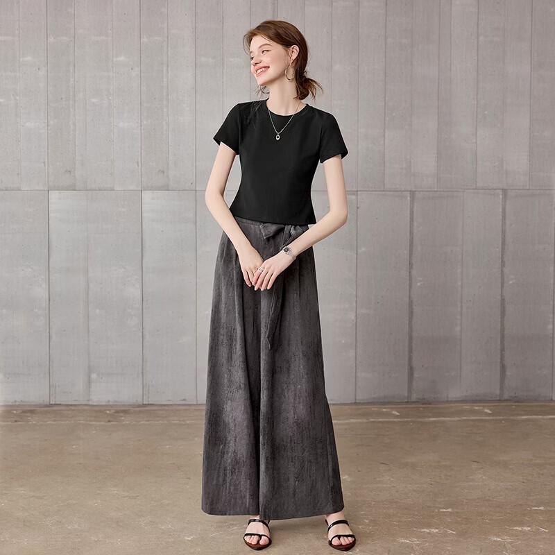 Women's Casual T-shirt and Pants Two-Piece Set