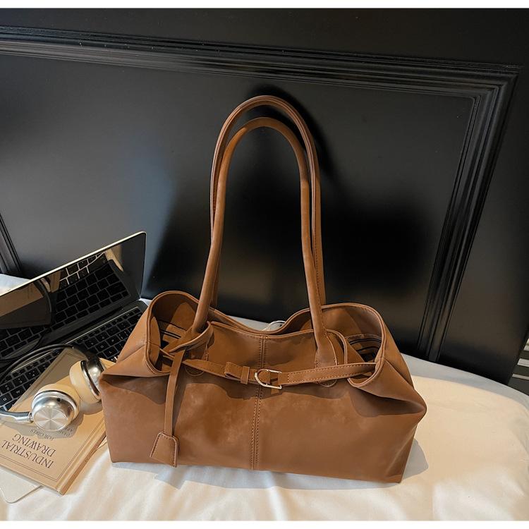 Commuter tote bag women's 2025 new retro shoulder bag fashion handbag niche underarm bag