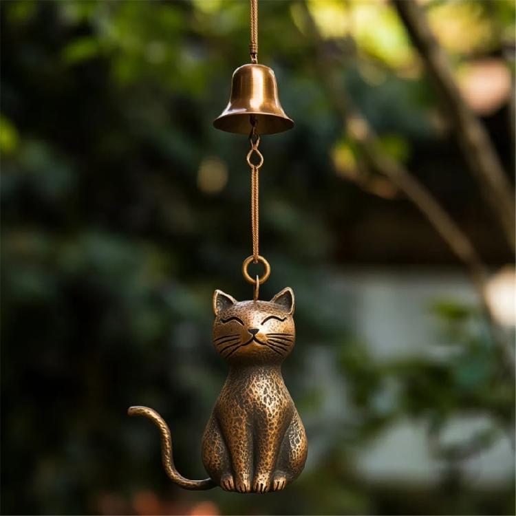 Automotive Rearview Mirror Decoration Elegant Cats Shaped Wind Chimes Ornament with Soft Chimes Sound for Home and Garden