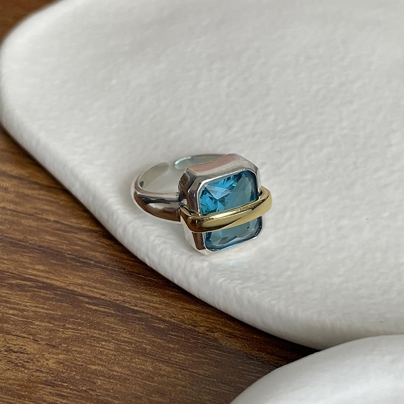 foxanry Stamp Ring for Women New Fashion Light Luxury Charming Blue Crystal Punk Clavicle Chain Party Jewelry Gifts