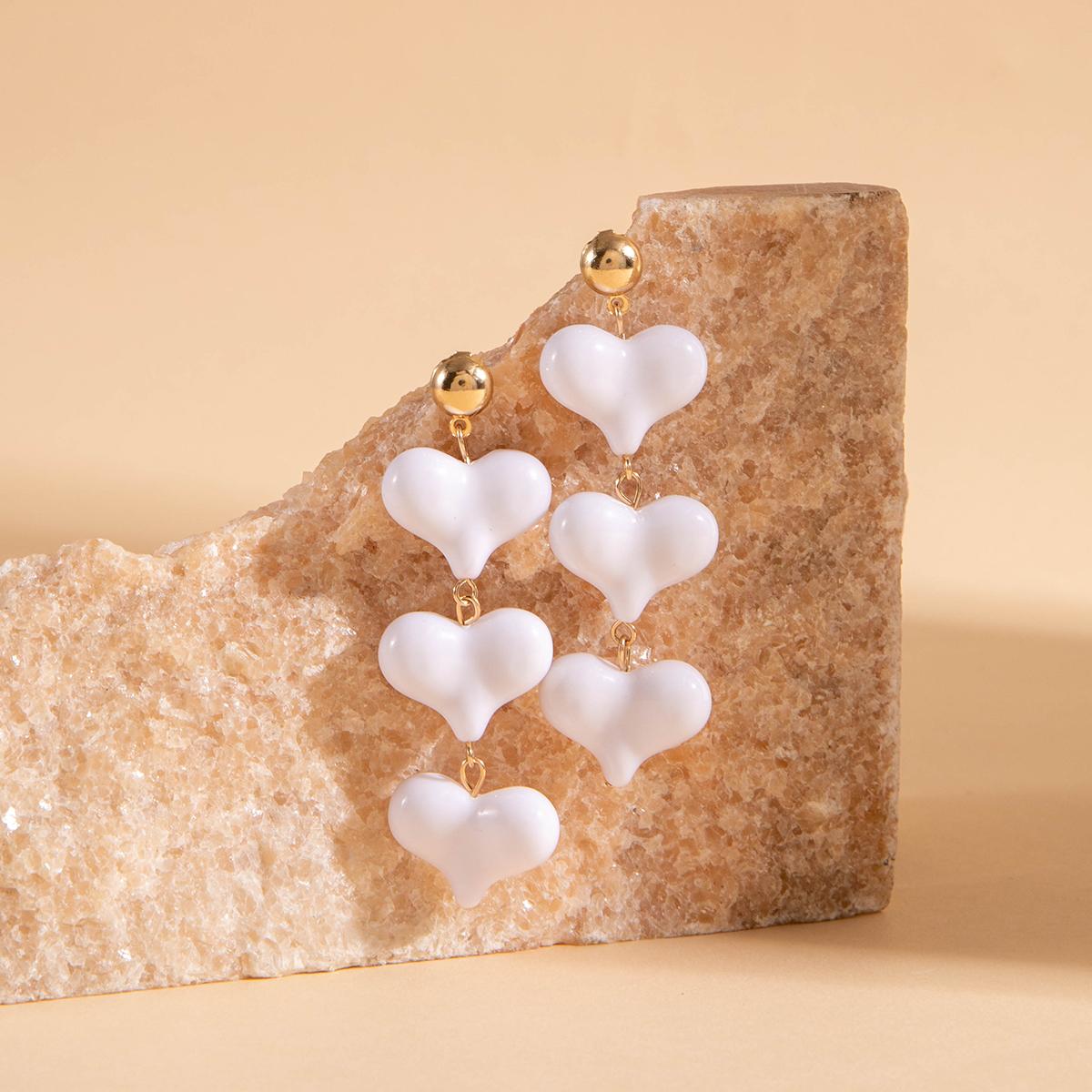 

Новые модные универсальные серьги-сердечки из персика для женщин, европейско-американский карнавал, День независимости, элемент ювелирных изделий