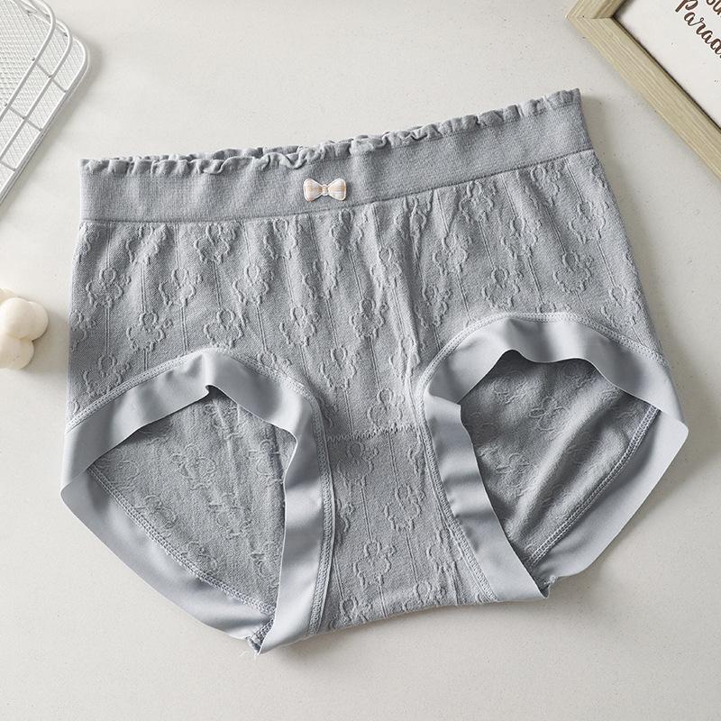 Large Seamless Breathable Triangle Panties with High Waist and Elastic Legs Women’s Panties