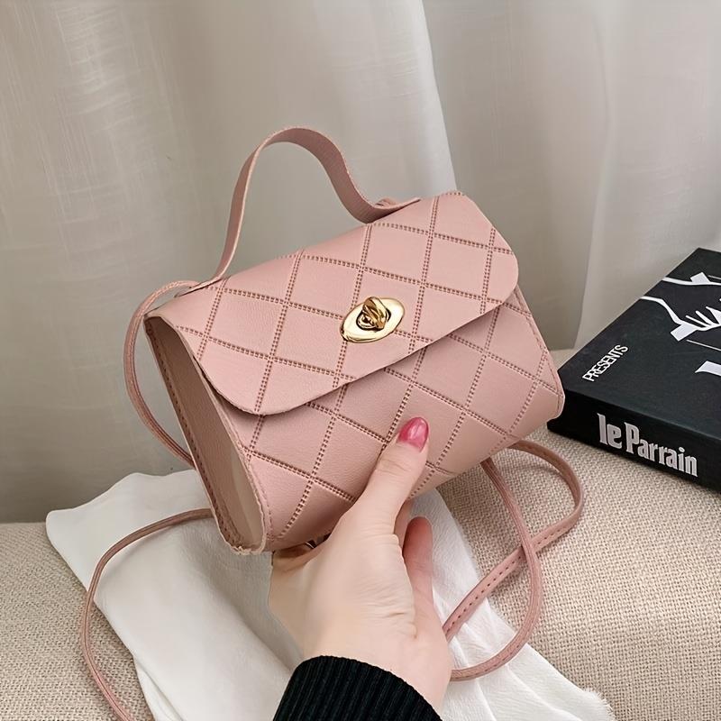 Chic Quilted Crossbody Bag for Women Adjustable & Detachable Strap, Twist Lock Closure Versatile for Casual & Formal Occasions, Crossbody Purse,