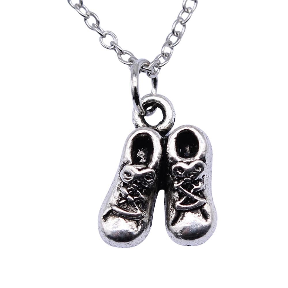 Hammered Horseshoe Pendant Necklace Western Cowboy Lucky Charm 40cm Short Chain