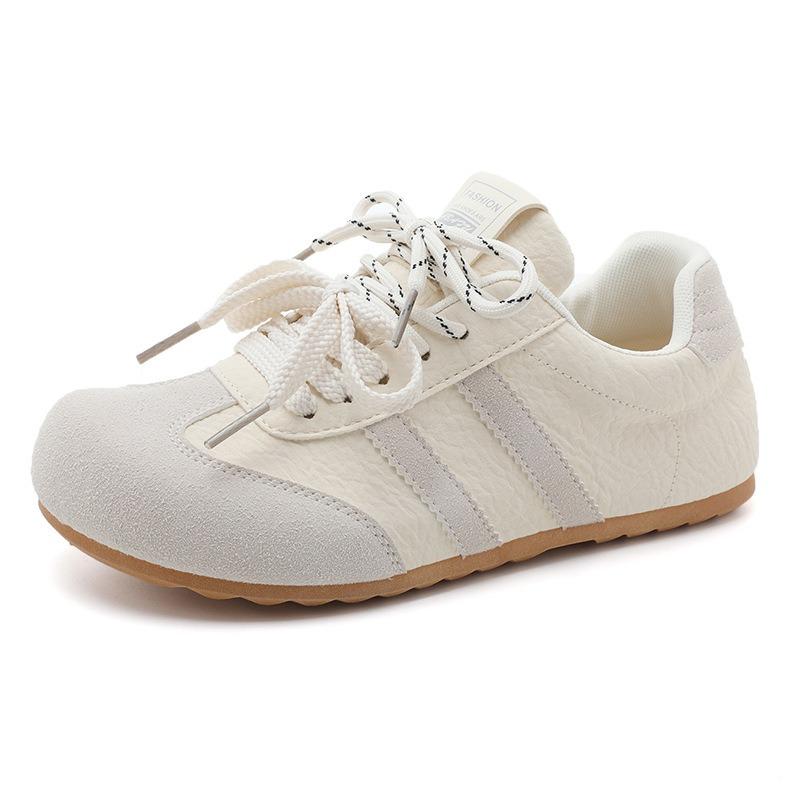 Retro Women's Spring and Autumn Flat-bottomed Casual Board Shoes Sports Shoes Versatile Little White Shoes Tide