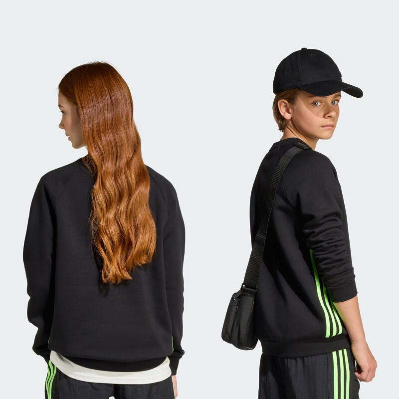 adidas LOOSE CREW Loose Fit Crew Neck Sweatshirt