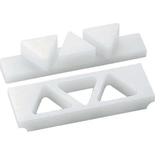 Sumibe Techno Plastics Sumitomo PE Rice Ball Mold with Press-On Lid (A) Kansai Style, 3 Holes, Large, FOA3L