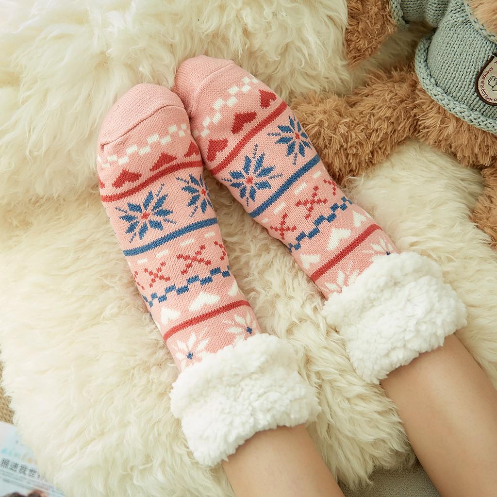 Women Fleece Lined Winter Socks Non Slip Indoor Floor Socks Soft Warm Cozy Christmas Patterned Socks for Home Use