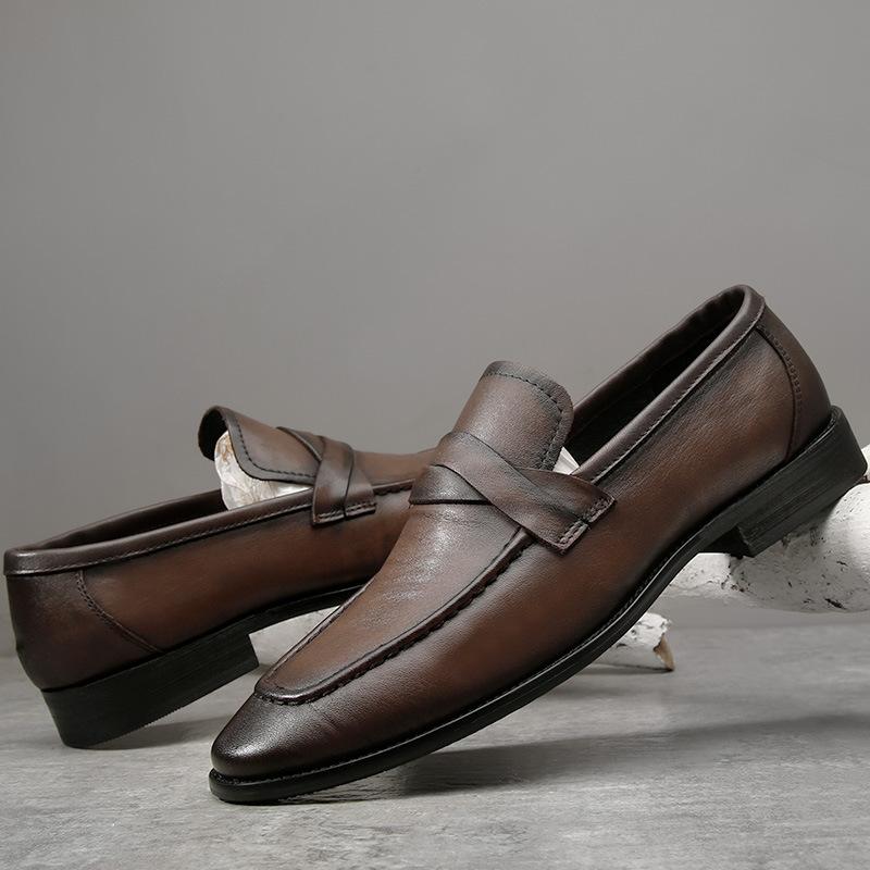 2025 direct supply new casual men's shoes British style business dress pointed leather shoes fashion men's loafers