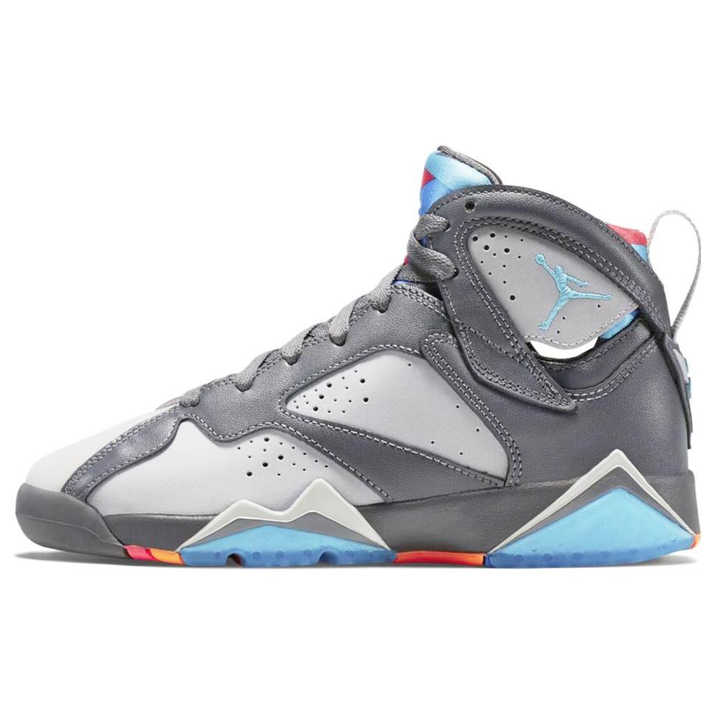 

Новые Jordan 7 Retro Barcelona Days GS 304774-016 37.5