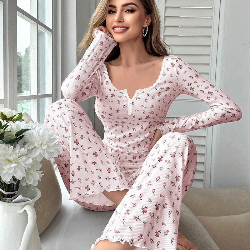 Women's Floral Print Long-Sleeve Pajamas Set with Rolled Edge