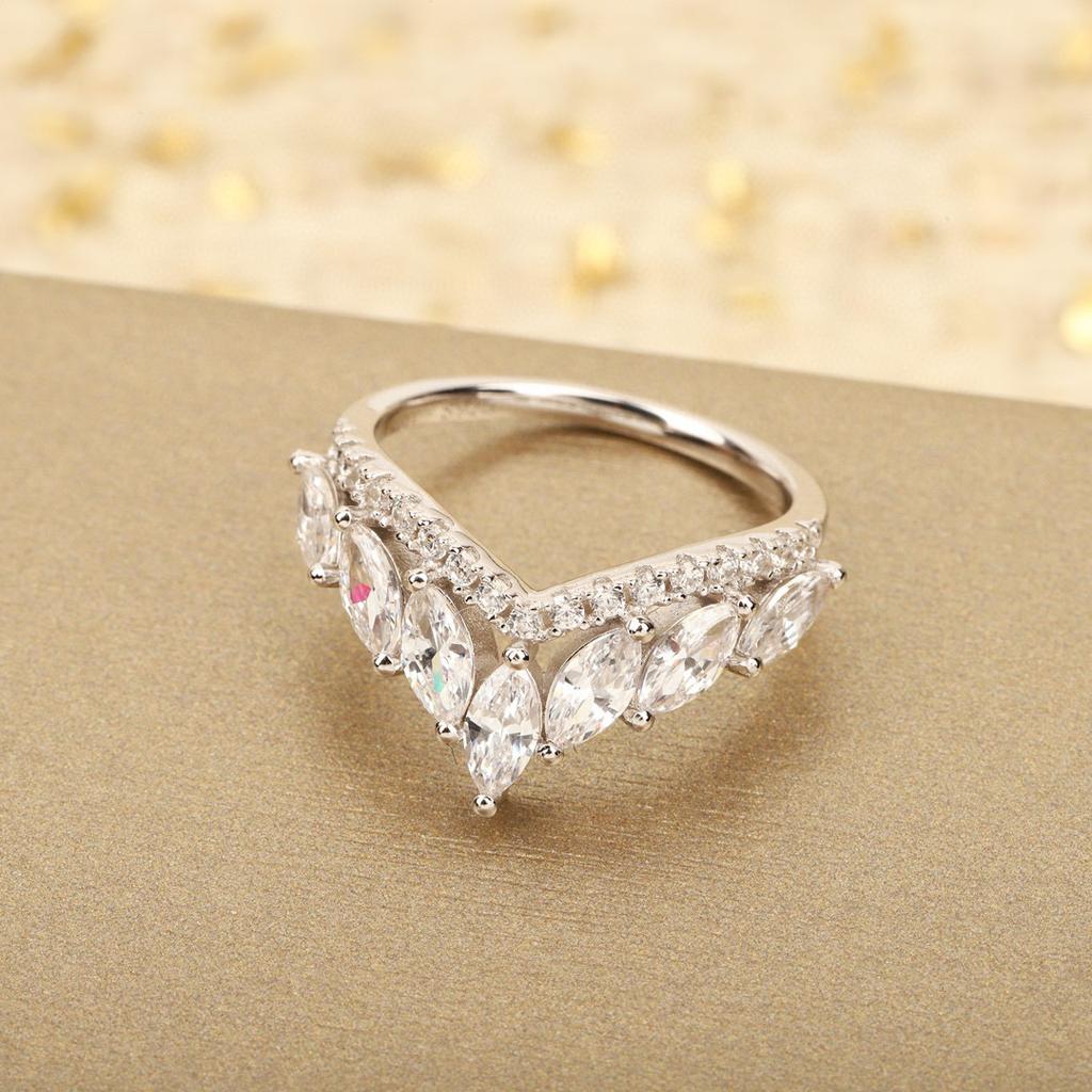 Latest Hot Brand Vintage Women's Rings Luxury Jewelry For Women Water Drop Designer Fashion Pure 925 Silver Lady Party Rings