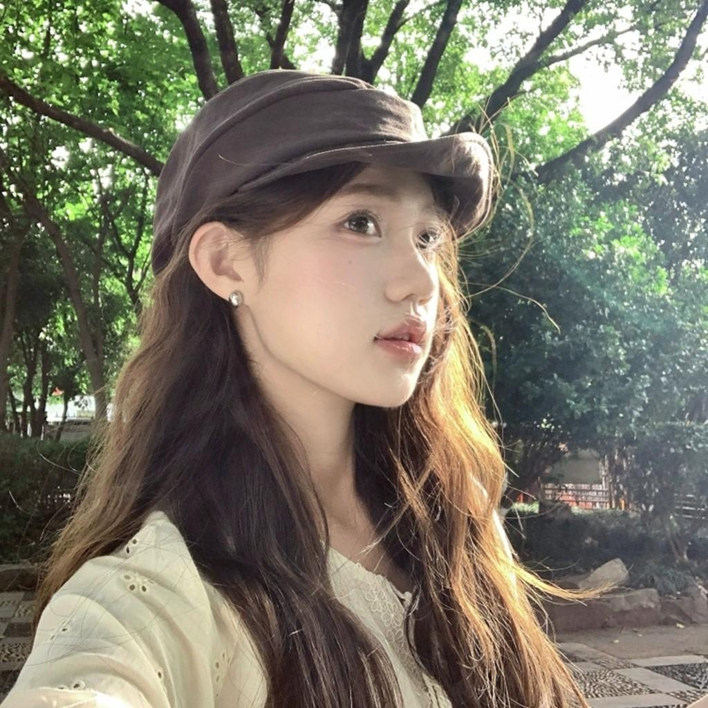 Lyocell material, Yamamoto style solid color stacked beret, literary and versatile face-showing small casual painter hat