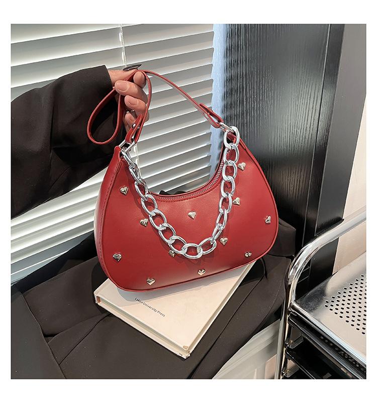 

Korean version of spring trend handbag commuter bag niche women s bag fashion underarm bag high-end chain high-end bag красный