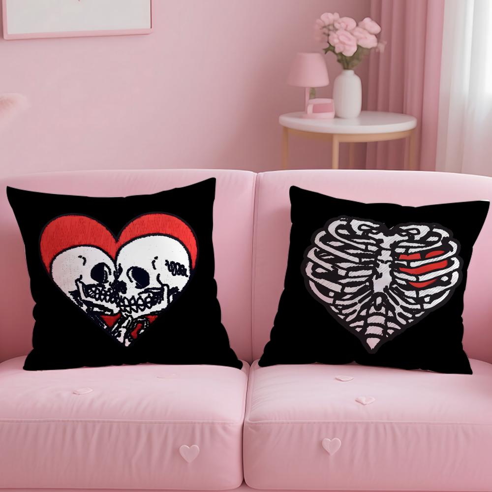 classic pattern Skull Heart Cushion Cover Soft  EasyWash Pillow Case  Versatile for Couch Bed Travel and Office