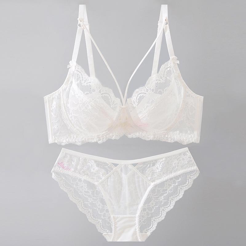 Plus Size Pink Lace Lingerie Set: Transparent, Minimizing & Ultra-Thin Bra for a Sexy Look