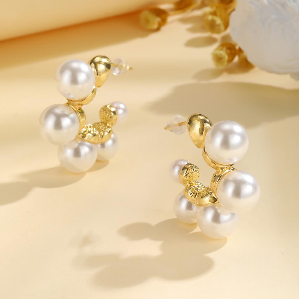 Vintage Pearl Hoop Earrings For Women, Waterproof Stainless Steel Fashion Hypoallergenic Girls Pearl Earrings