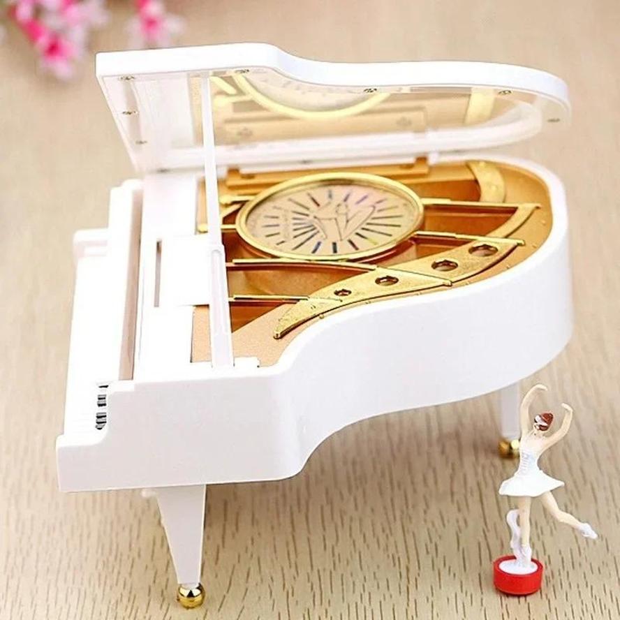 1 Pcs New Dancing Piano Music Box New Year Gift Present Girl's Birthday Romantic Gift Musical Box Home Decor