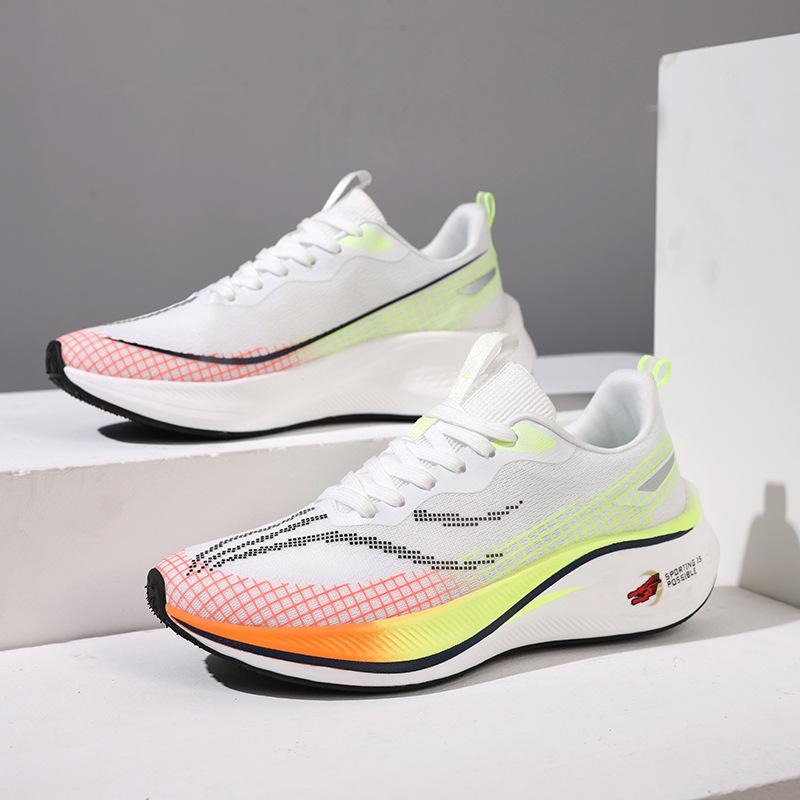 New Running Shoes Men and Women Couples Mesh Breathable Fly-woven Shoes Lightweight Shock Absorption Non-slip Fashion Casual Jogging Shoes