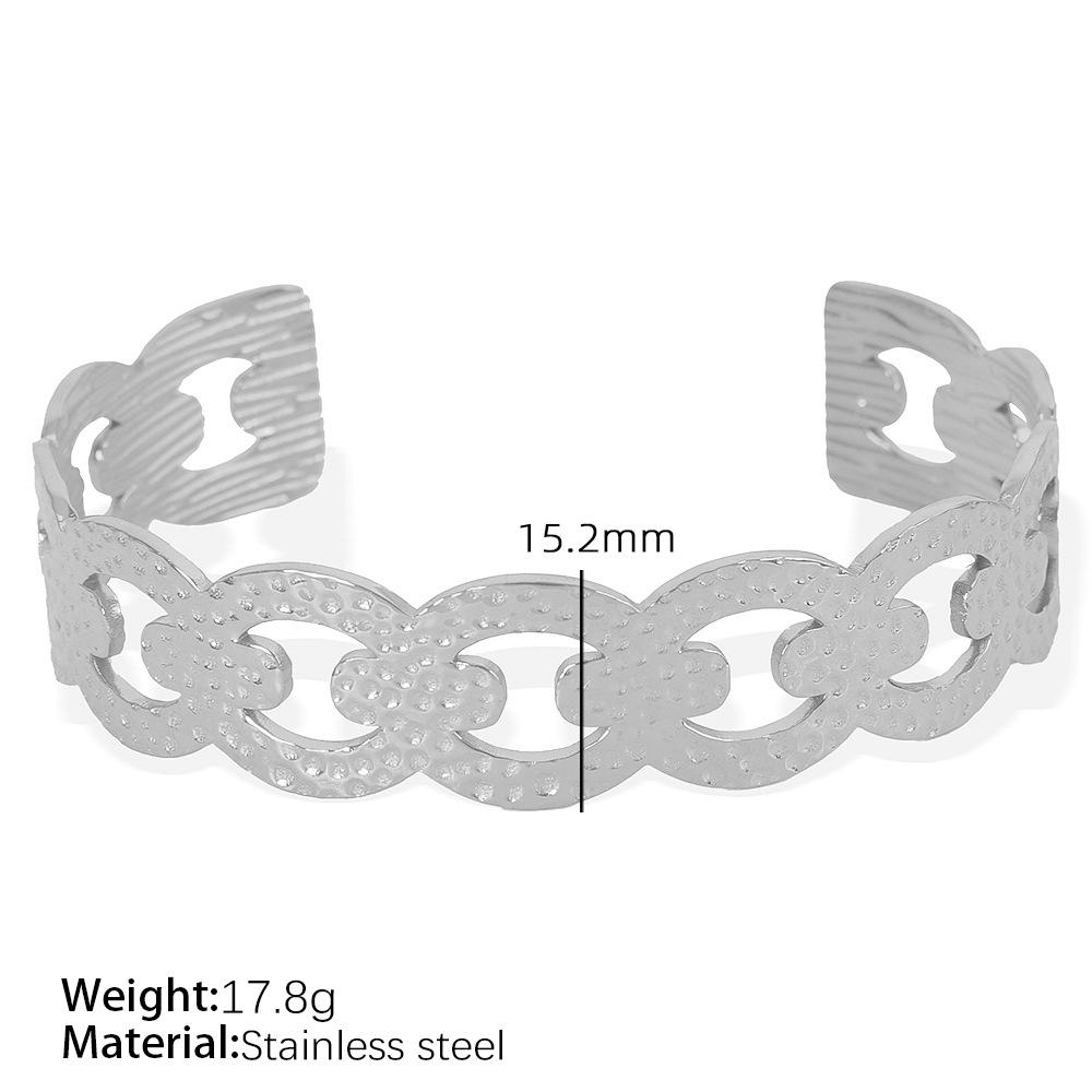 Vintage Titanium Steel Bracelet Hollow Gold Decoration