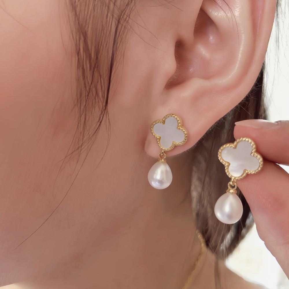 S9Silver Needle Four-leaf Clover Earrings, Zhijiang Freshwater White Genuine Pearl Drop Earrings, High-end Fashion Accessories