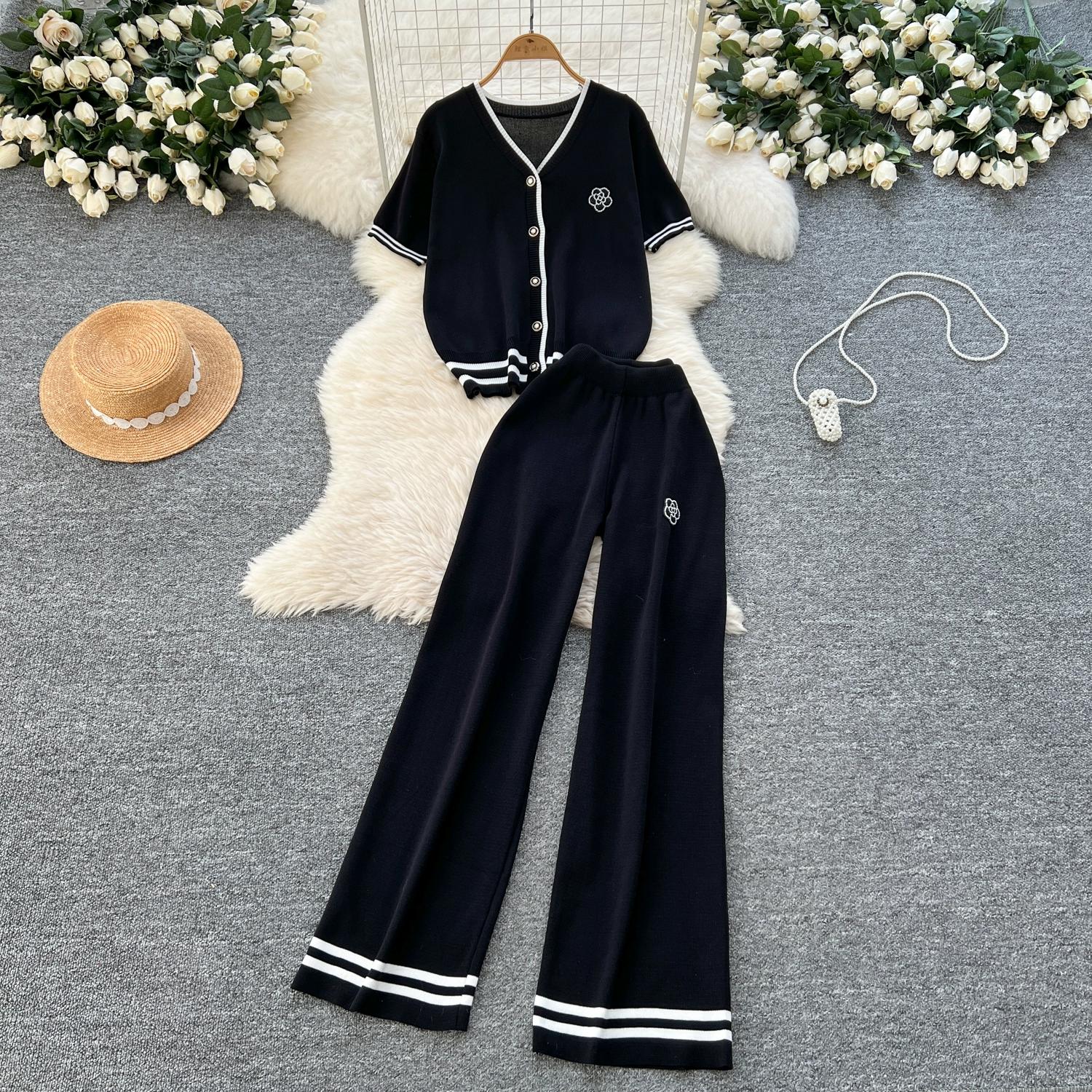 

Летний женский трикотажный свитер с бисером, спортивный костюм, однобортное пальто с V-образным вырезом, куртка и брюки длиной до щиколотки, комплект из двух предметов One Size чёрный