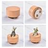 Hölzerne Spieluhr mit rotierender kleiner Tierfigur Mechanisches Musikalisches Ornament für Heimdekoration und ein einzigartiges Geschenk