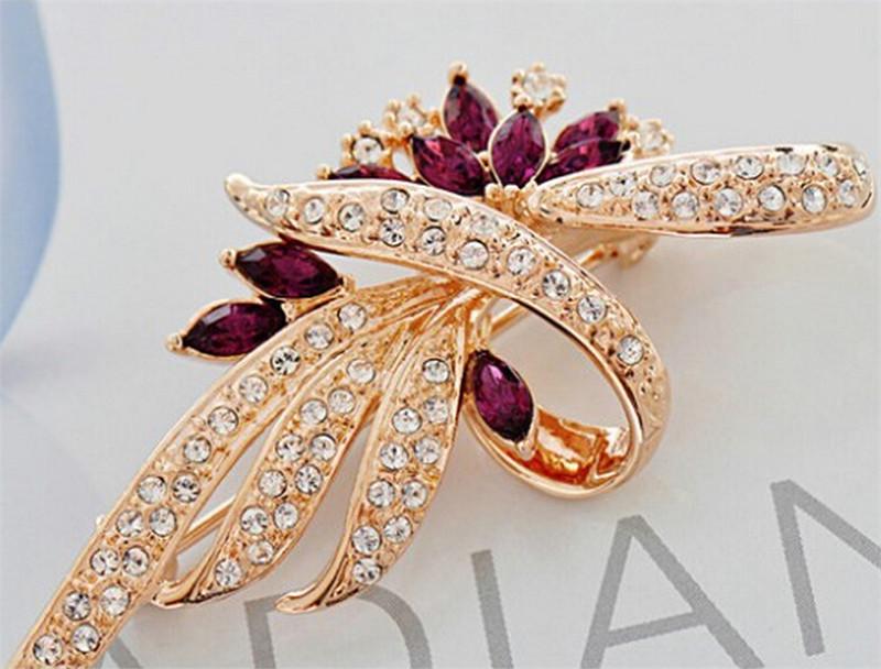 New Shining Crystal Brooches Lovely For Female Retro Fashion Women Jewelry Gift