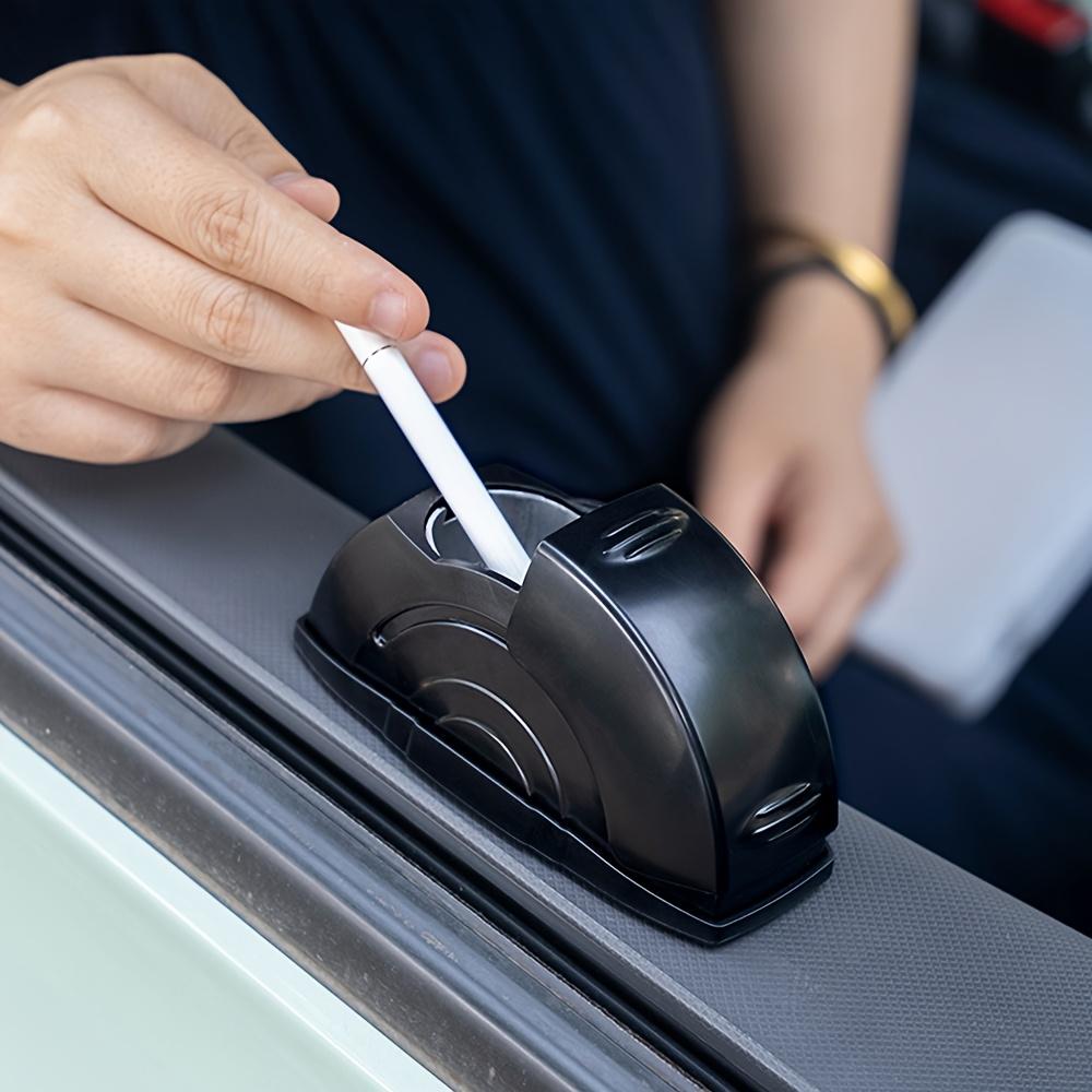 Car Ashtray Convenient Ash Storage with A Key To Open The Lid To Prevent Ash Flying Car Supplies Ashtray