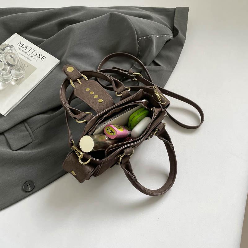 Niche Design Large Capacity Women's Crossbody & Shoulder Handbag - Autumn/Winter 2025, European & American Style