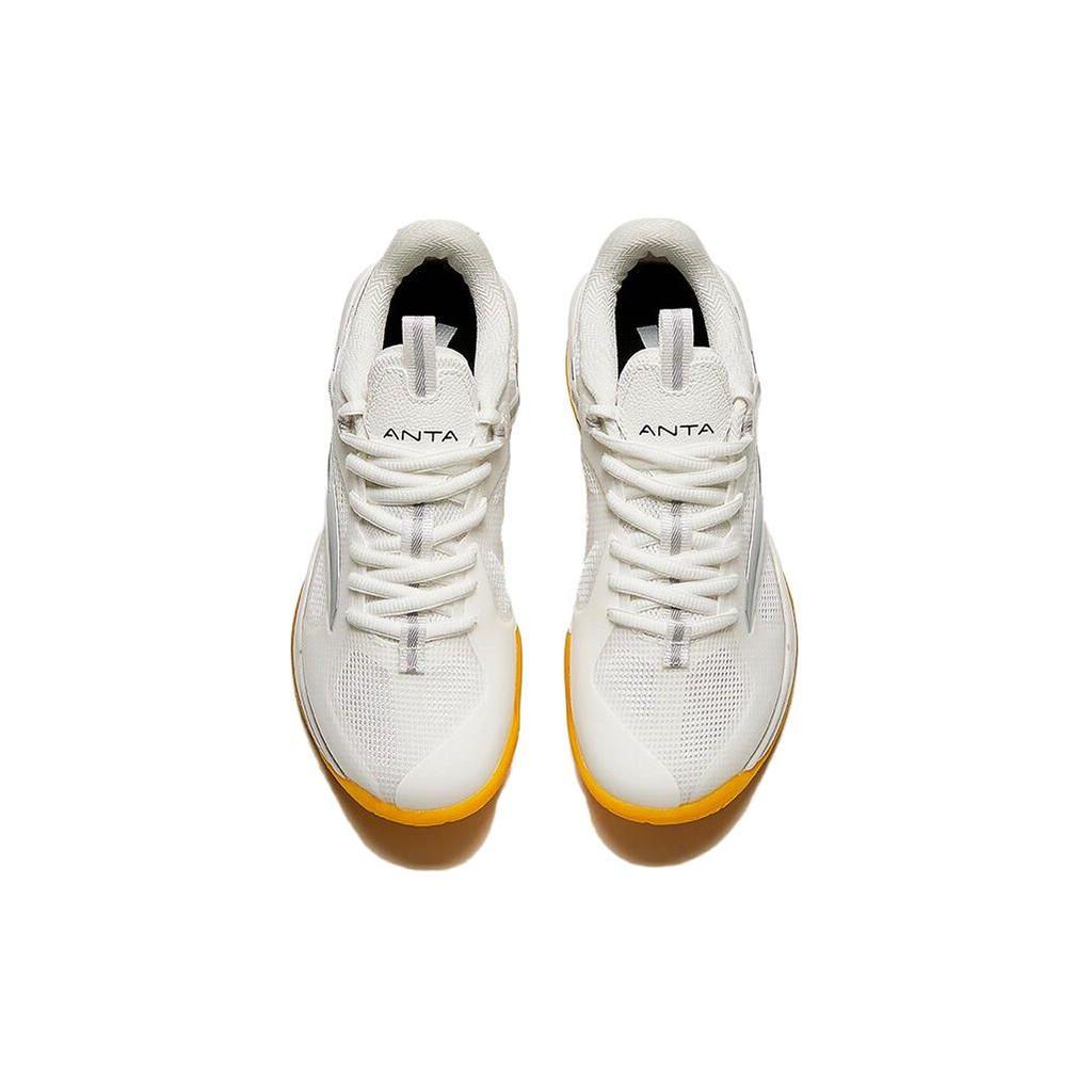 Anta Shock Absorbing Wear Resistant Low Top Badminton Shoes Women Shoes Light-Brown 922424401-1