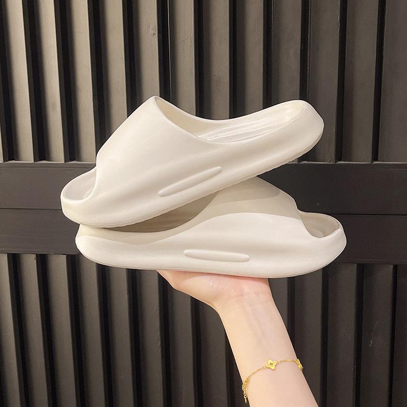 Summer Solid Color, Simple, Super Soft, Anti-slip and Non-smelly Women's Bath Slippers for Home Use, New Style for Women 2025