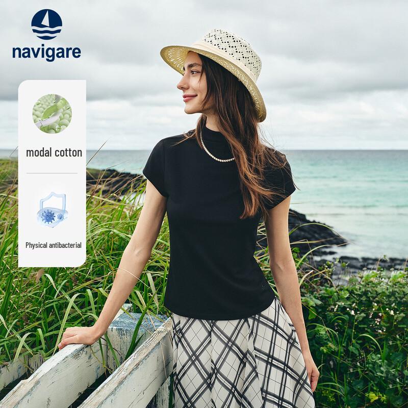 Navigare Women s High-Neck Slim-Fit Short Sleeve T-Shirt L