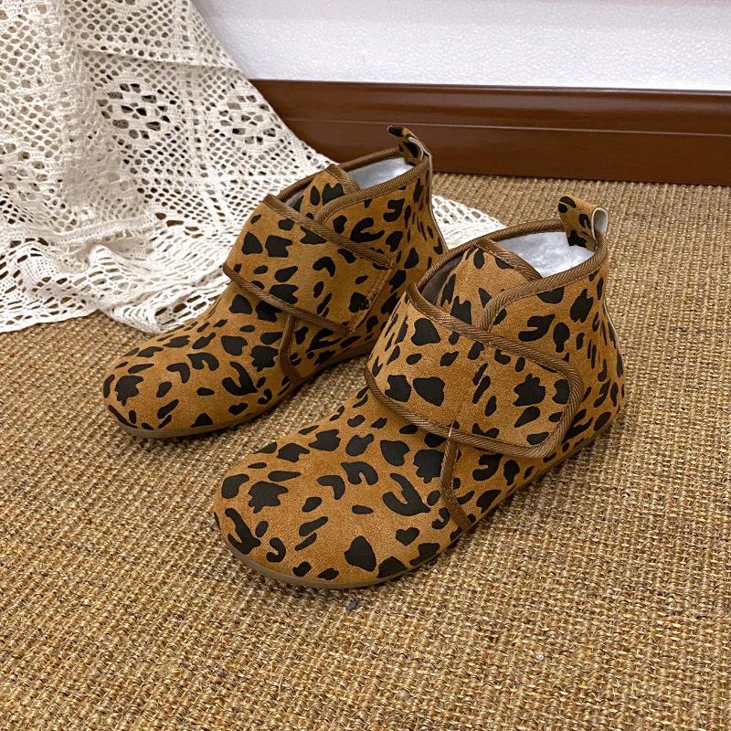 

2025 осень и зима новые женские ботинки британский стиль леопардовый принт круглый носок ремешок на липучке пряжка платформа ботинки мартин женская обувь 43 цветной печати леопарда