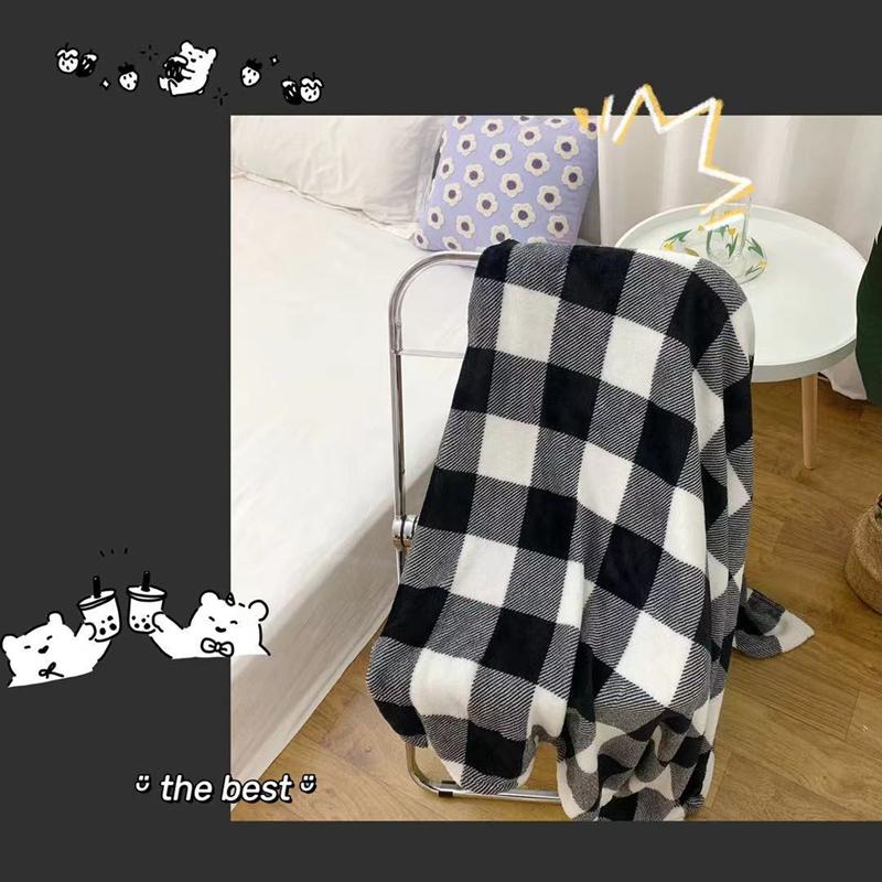 Decke Cartoon Ulzzang Design Kawaii Sofa Korallenfleece Weich Herbst Schlafzimmer Nickerchen Mode Mittagspause Ins Warm halten Reise Freizeit