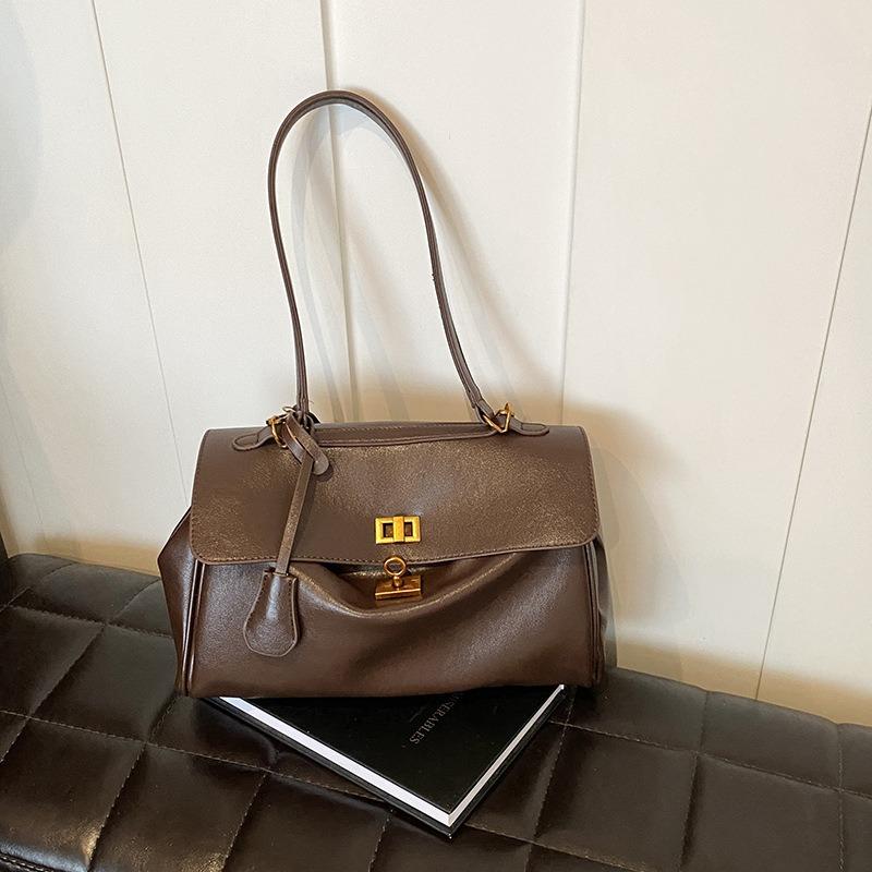 Premium Texture Retro Large-capacity Tote Bag Autumn and Winter New Versatile Commuter Shoulder Bag Casual Messenger Bag