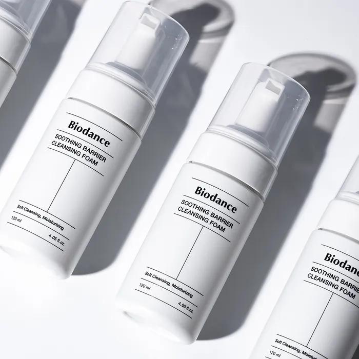 [7 Skincare Ingredients + Moisture soothing]_Soothing Barrier Cleansing Foam