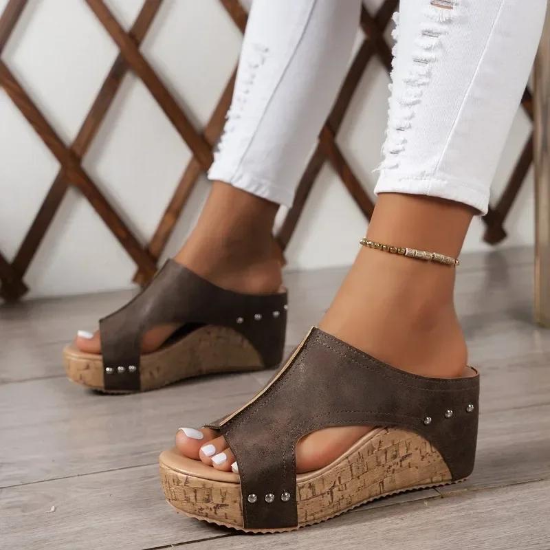 Women Wedges Slippers 2024 New Summer Platform Sandals for Women Rubber Sole Buckle Peep Toe Elegant Slippers Slides Women