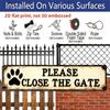 2D Flat, 1 Stylized "Please Close The Gate" Metal Sign with Dog Paw Print - Vintage Farmhouse Wall Decor, Suitable for Porch, Entryway, Garden