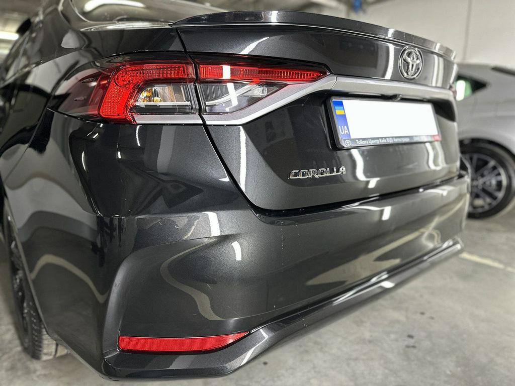 

Spoiler (Sunplex, black) (117.9cm*5.5cm) for Toyota Corolla 2019-rr