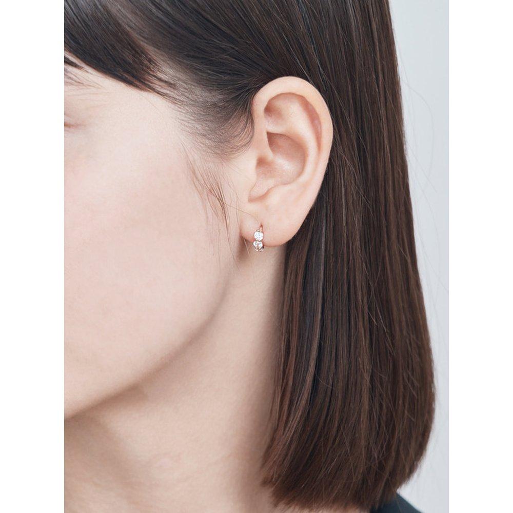 Baguette Cubic One-Touch Earrings C24Eb323