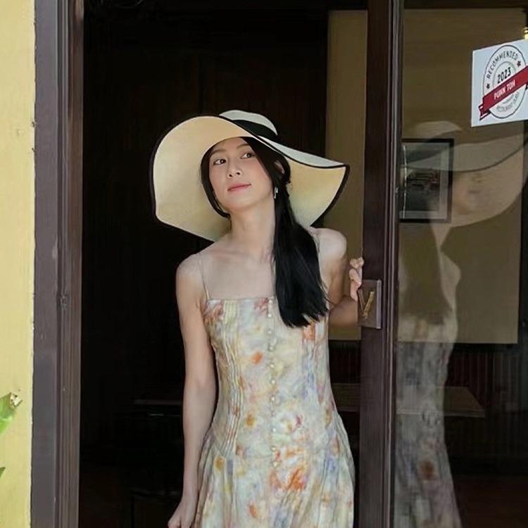 Straw hat women's sun protection summer oversized brim sunshade beach hat vacation foldable streamer bow hat women