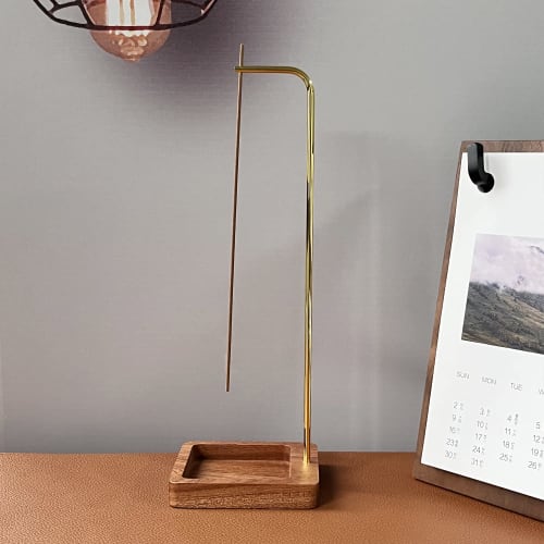 GreenGarden Square Glass Incense Holder, Stylish Glass Ash-Leak-Proof Incense Holder, Relaxing and Stylish Simple Decor for Home (Square Design, No En