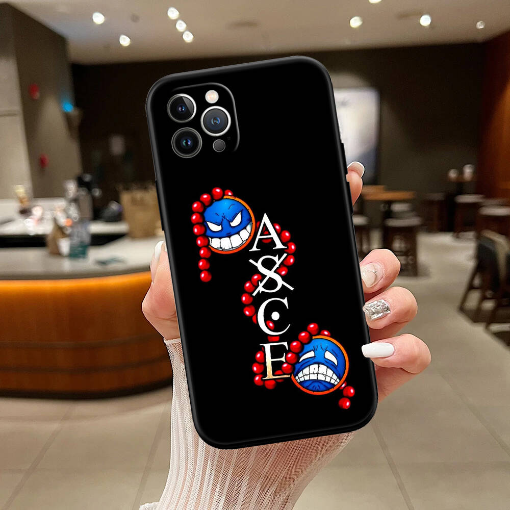 One Piece Cool Phone Case for Motorola Moto Edge 60 60s 70 G86 G56 G54 E14 G04S G45 G54 G64 X30 X40 X50 S30 S50 Pro Power Tylus
